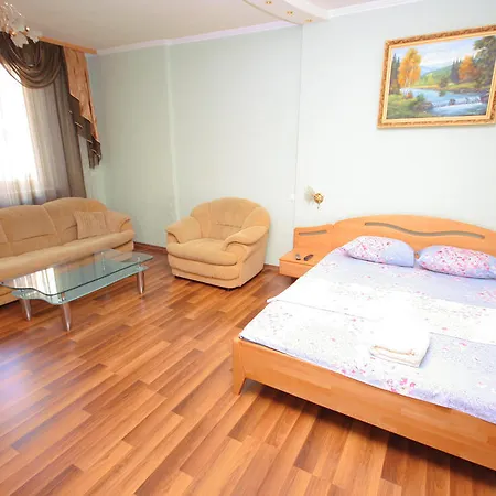 Apartment - Livoberezhna *